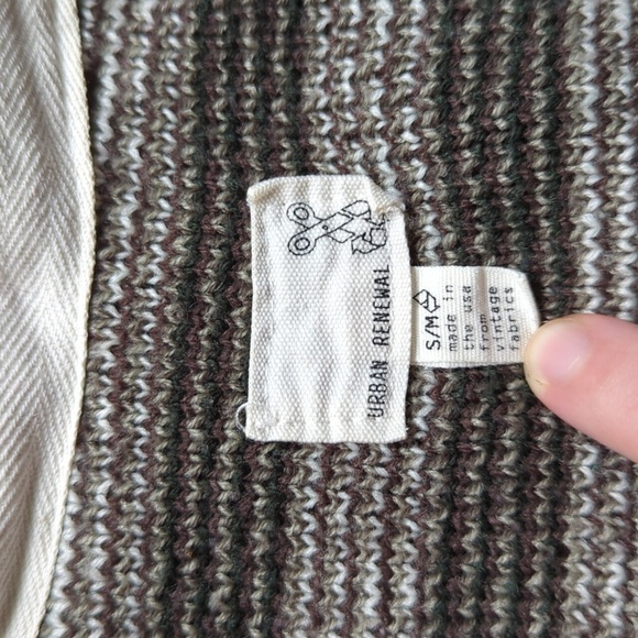 Urban Renewal S/M Cardigan - Picture 7 of 9